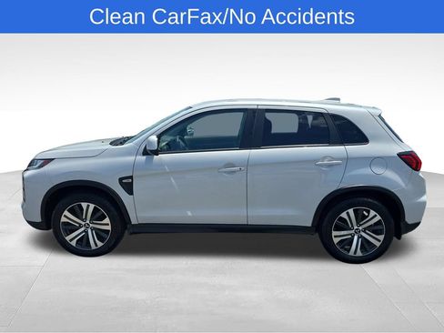 Used 2024 Mitsubishi Outlander Sport LE AWD/4WD image 2