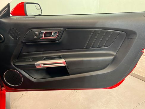 Used 2015 Ford Mustang Premium RWD image 19