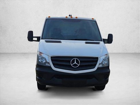 Used 2016 Mercedes-Benz Sprinter 3500 image 2
