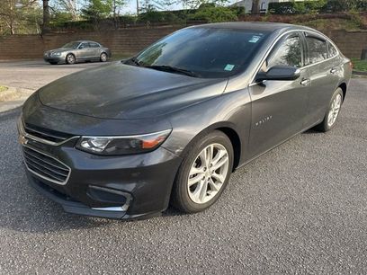 Used 2017 Chevrolet Malibu LT w/ Leather Package