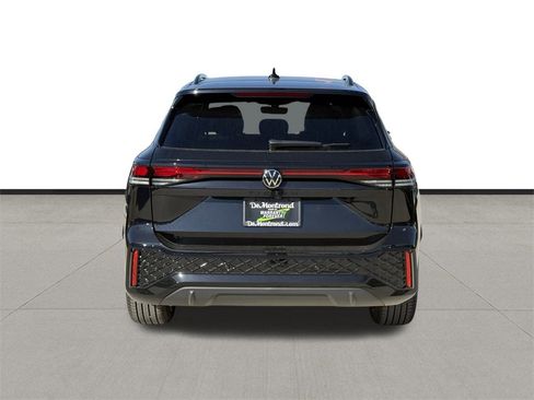 New 2026 Volkswagen Tiguan SE R-Line image 6