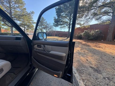 Used 1997 Toyota Land Cruiser image 24