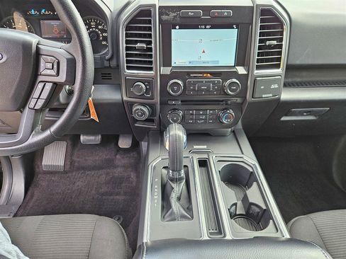 Used 2016 Ford F150 XLT w/ Equipment Group 302A Luxury image 11