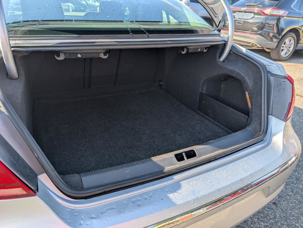 Used 2014 Volkswagen CC Sport FWD image 6