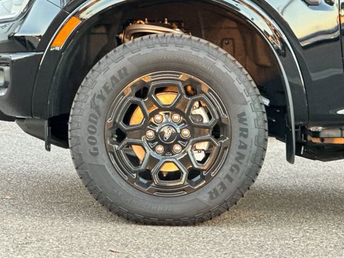 New 2025 Ford Ranger XLT w/ FX4 Off-Road Package AWD/4WD image 28