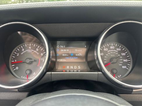 Used 2020 Ford Mustang Premium image 17