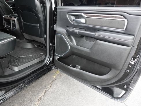 Used 2025 RAM 1500 Laramie w/ Sport Appearance Package AWD/4WD image 32