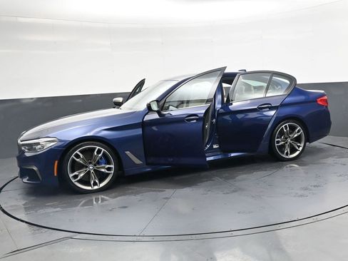 Used 2020 BMW M550i xDrive w/ Premium Package AWD/4WD image 34