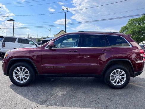 Certified 2021 Jeep Grand Cherokee Laredo AWD/4WD image 4