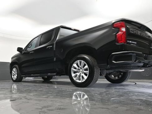 Used 2021 Chevrolet Silverado 1500 Custom RWD image 22