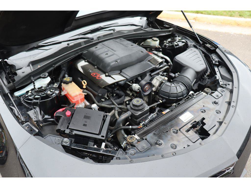 Used 2016 Chevrolet Camaro SS RWD image 32