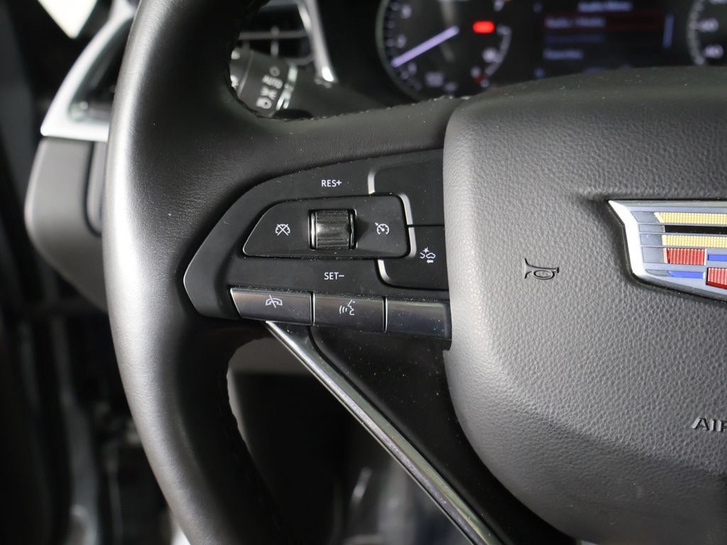 Used 2024 Cadillac XT6 Luxury w/ LPO, Floor Liner Package AWD/4WD image 41