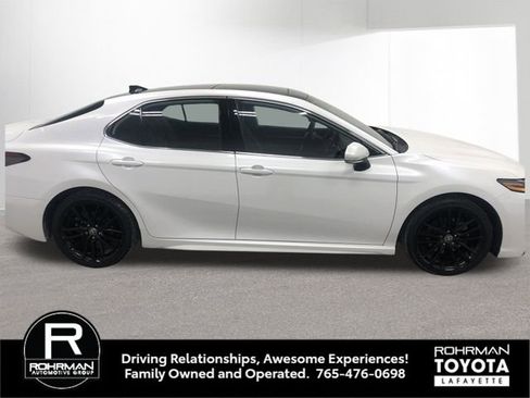 Used 2023 Toyota Camry XSE image 8