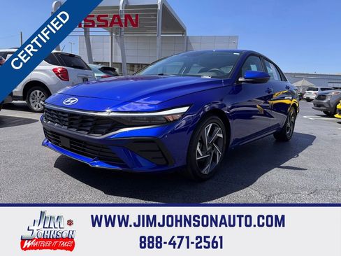 Used 2025 Hyundai Elantra Limited FWD image 1