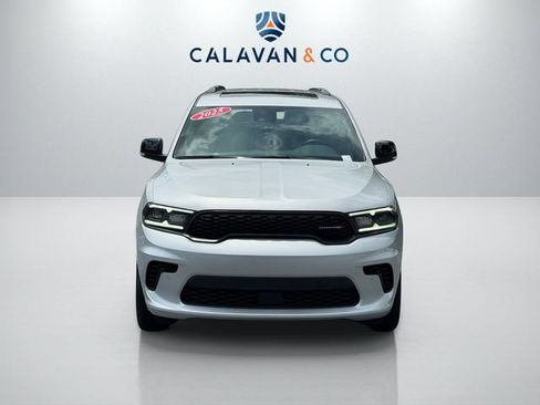 Used 2025 Dodge Durango GT AWD/4WD image 2