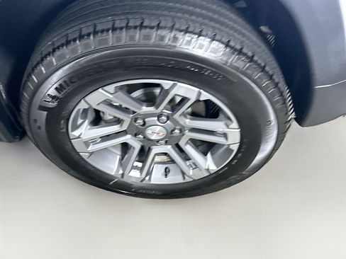 Used 2025 GMC Terrain Elevation AWD/4WD image 11