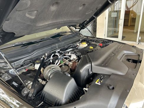 Used 2025 RAM 3500 Laramie w/ Max Tow Package image 11