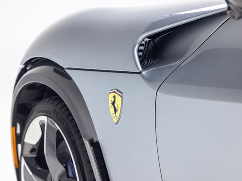 Certified 2025 Ferrari Purosangue AWD/4WD image 23