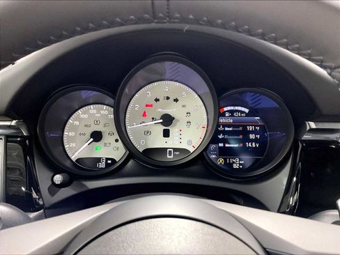 New 2026 Porsche Macan Turbo image 21