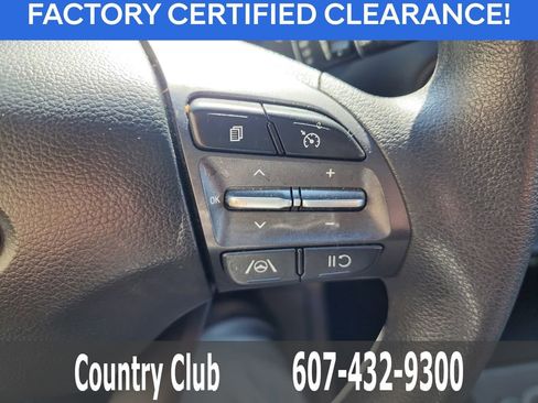 Certified 2023 Hyundai Kona SEL image 19