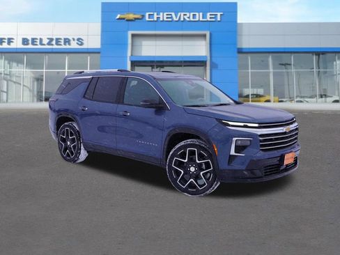 New 2026 Chevrolet Traverse High Country image 1