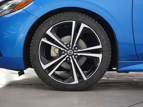 Used 2020 Nissan Sentra SR image 24