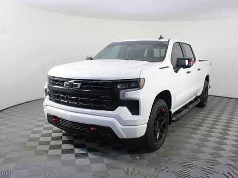 Used 2024 Chevrolet Silverado 1500 RST w/ Redline Edition AWD/4WD image 22