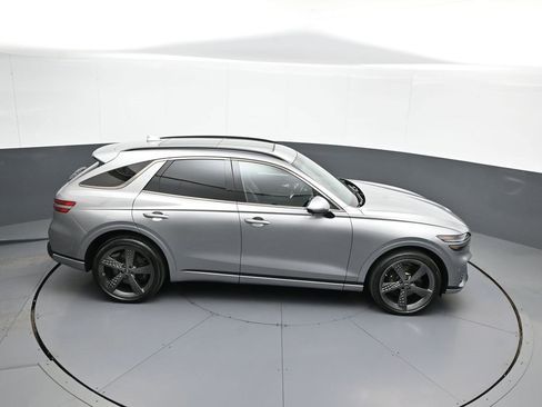 Used 2023 Genesis GV70 2.5T w/ Sport Prestige Package image 37