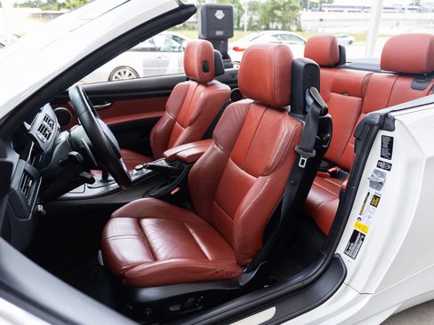 Used 2013 BMW M3 Convertible RWD image 23