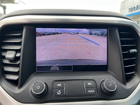 Used 2023 GMC Acadia SLE w/ Driver Convenience Package image 25