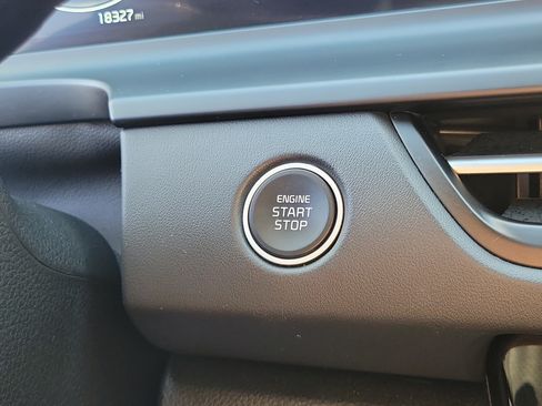 Used 2024 Kia Seltos SX AWD/4WD image 28