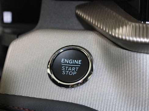 Used 2025 Ford Explorer Active image 51