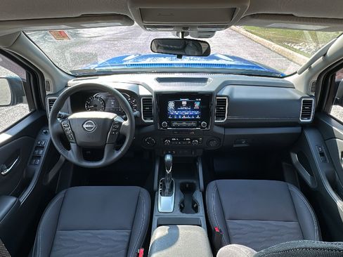 Certified 2024 Nissan Frontier SV w/ SV Convenience Package image 26