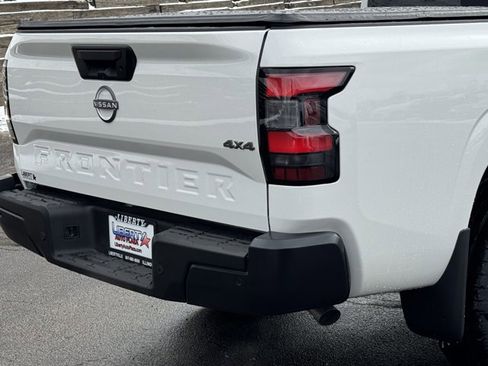 New 2026 Nissan Frontier S image 14