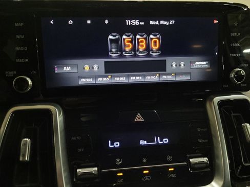 Used 2021 Kia Sorento SX Prestige AWD/4WD image 25