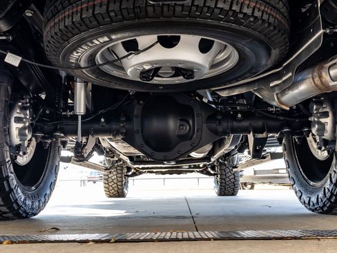 Used 2026 GMC Sierra 3500 Denali Ultimate image 16