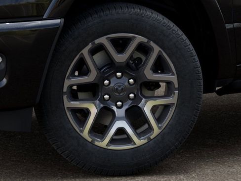 New 2026 RAM 1500 Laramie AWD/4WD image 9