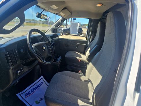 Used 2020 Chevrolet Express 2500 w/ Communications Package image 14