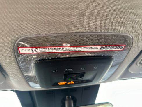 Certified 2026 Toyota Prius Plug-In Hybrid FWD image 20