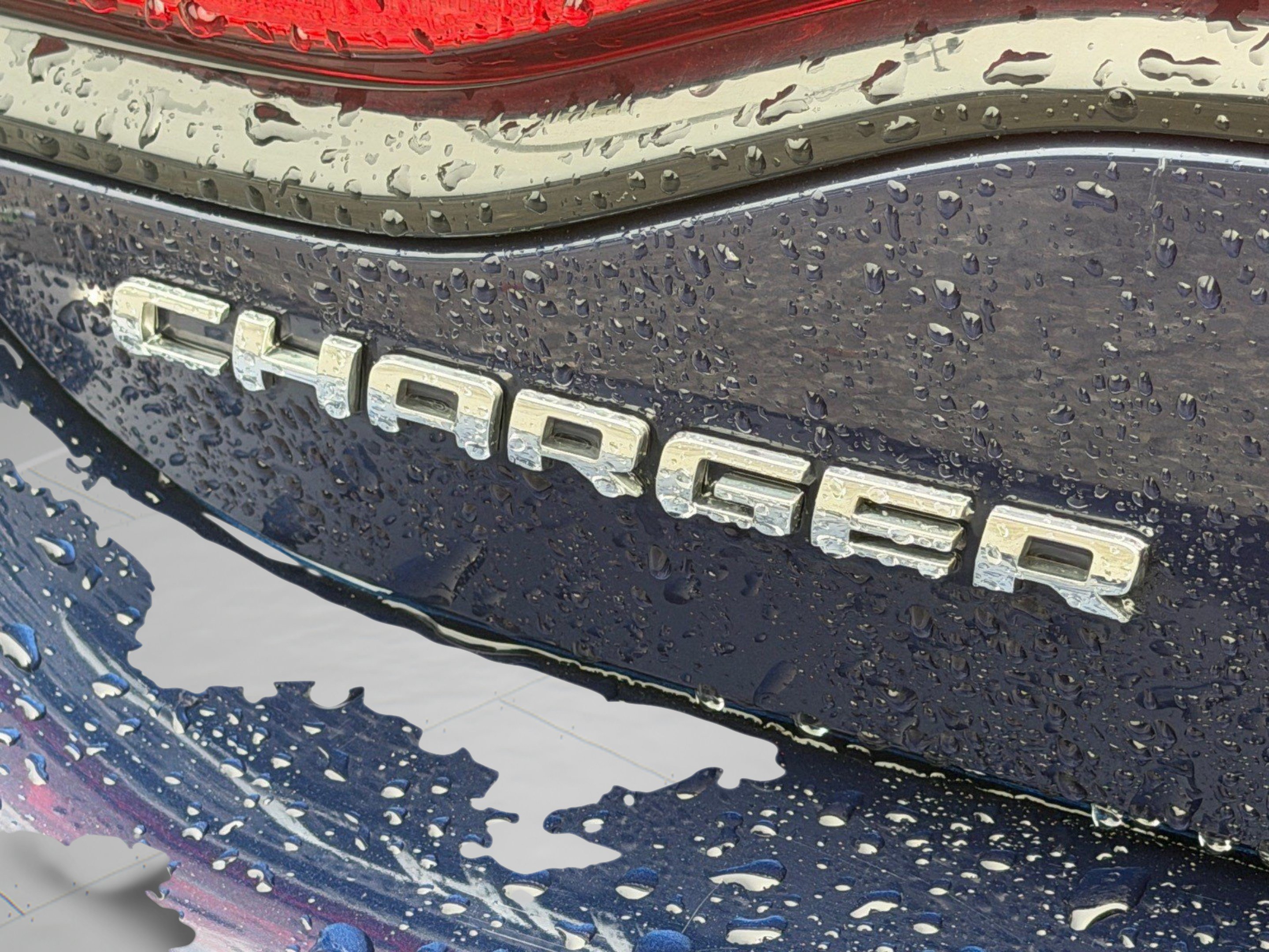 Used 2013 Dodge Charger SE RWD image 44