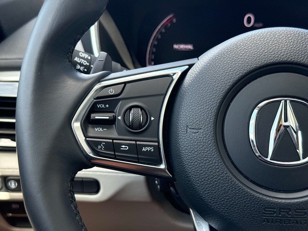 Used 2024 Acura MDX w/ Technology Package FWD image 31