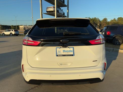 Used 2022 Ford Edge SE w/ Black Appearance Package image 7