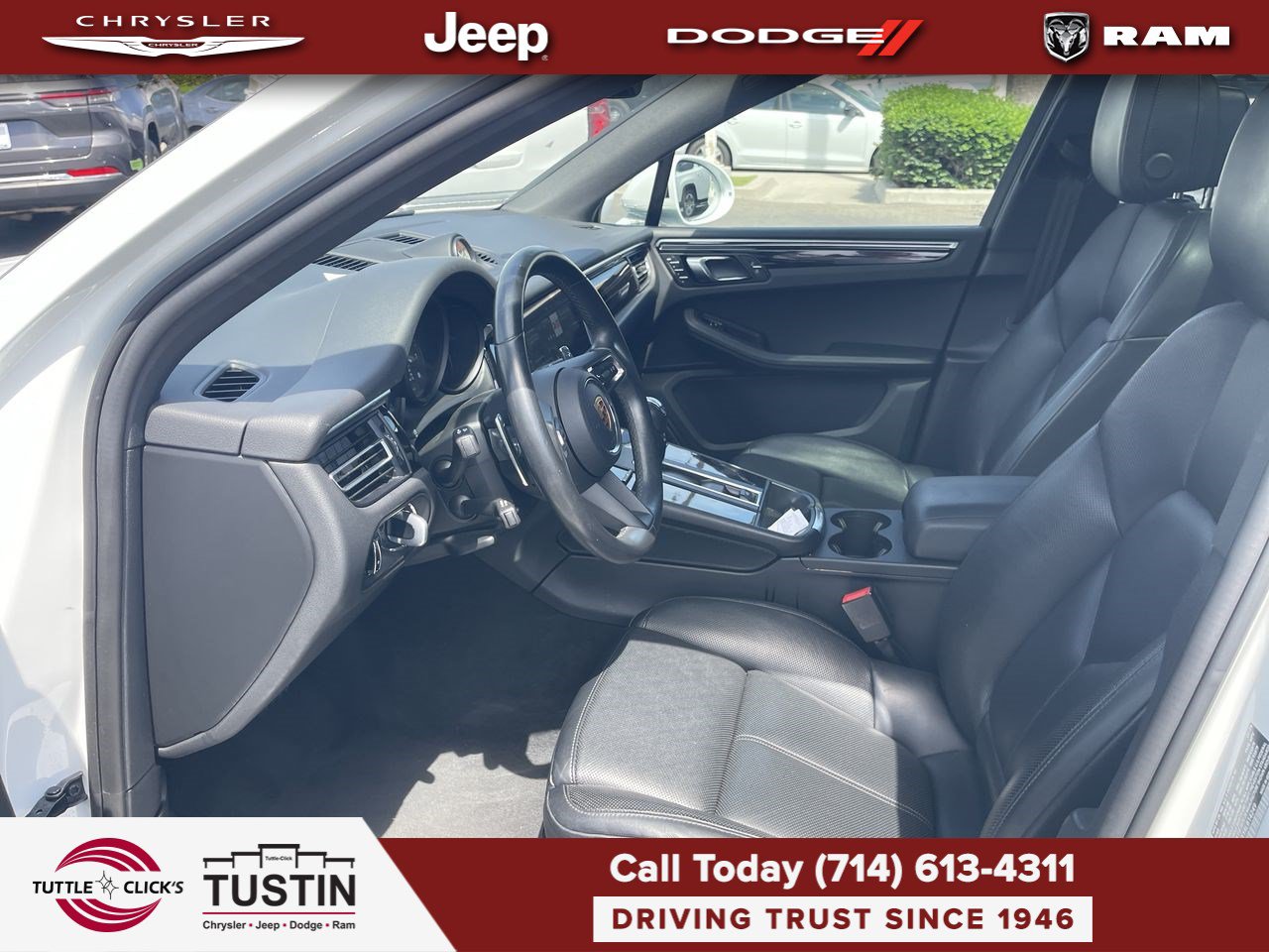 Used 2024 Porsche Macan AWD/4WD image 24