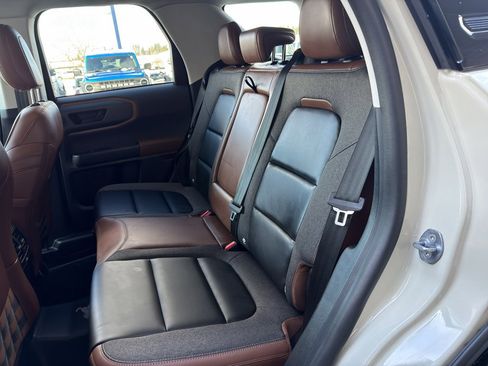 Used 2024 Ford Bronco Sport Outer Banks w/ Tech Package image 33