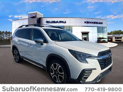 Certified 2023 Subaru Ascent Touring w/ Popular Package #2A image 1