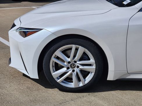 Certified 2022 Lexus IS 300 w/ Accessory Package 2 RWD image 8