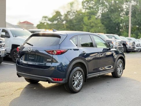 Used 2017 MAZDA CX-5 Touring w/ Preferred Equipment Package FWD image 8