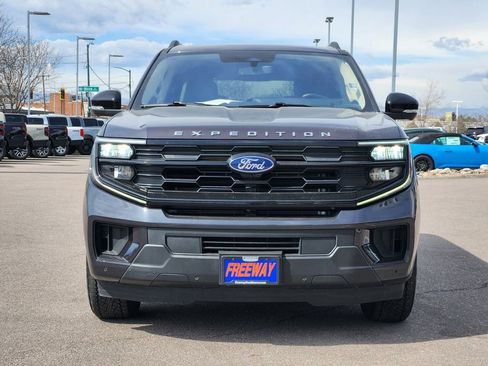 Used 2025 Ford Expedition Max Active image 6