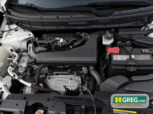 Used 2019 Nissan Rogue S FWD image 15