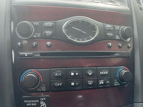 Used 2017 INFINITI QX50 AWD w/ Premium Plus Package image 33